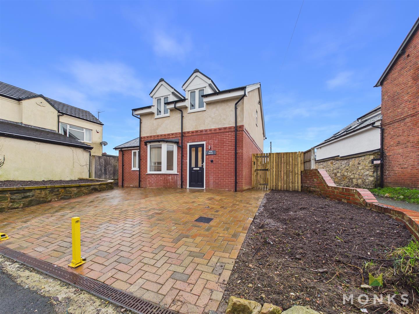 New House Old Whittington Road, Gobowen, SY11 3JL For Sale